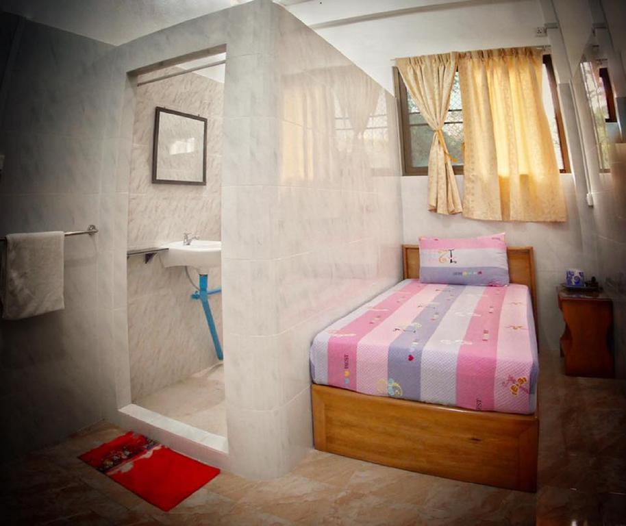 Penguin Hotel Kawthaung Zewnętrze zdjęcie